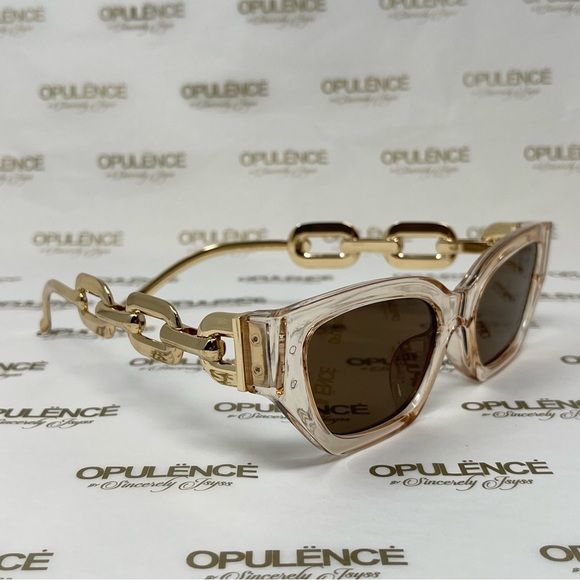 Monroe Frames (Nude/Gold) - Picture 2 of 10